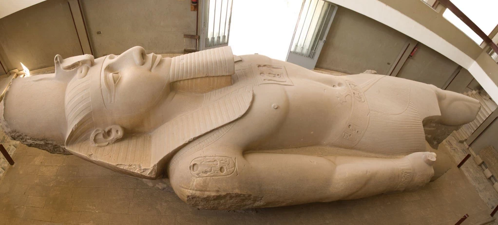 Memphis City - Ramses II Statue -3